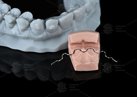 Mua Trung Quốc phòng thí nghiệm nha khoa vô hình mạnh mẽ hình chữ U Lingual Wire Retainer Single Strand Mức độ thoải mái cho điều trị chỉnh nha sản xuất trực tuyến