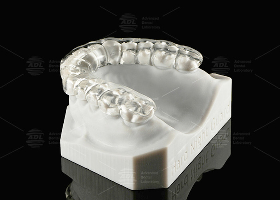 Màn chắn Đẹp Đẹp Đơn giản Đêm bảo vệ Hít thở Bảo vệ hạng nặng Occlusal Splint cứng / mềm